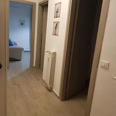 La Casetta Di Elena アパート